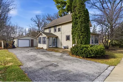 622 Spring Street, Batavia, IL 60510 - Photo 1