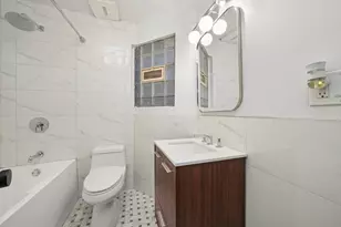 2345 W Grenshaw St, Chicago, IL 60612 - Photo 9