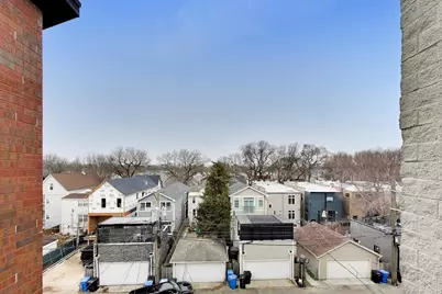 1927 W Belmont Avenue #4, Chicago, IL 60657 - Photo 25