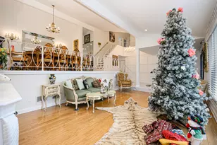 9833 N Lauren Ln, Niles, IL 60714 - Photo 7