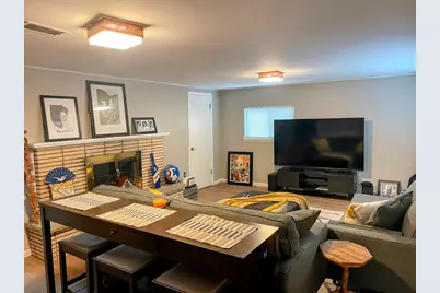 543 S 7th Street, West Dundee, IL 60118 - Photo 5