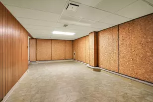 9 Glenview Dr, Decatur, IL 62521 - Photo 17