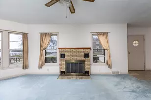 226 Clay St, Ottawa, IL 61350 - Photo 3