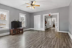 1404 Benton St, Rockford, IL 61107 - Photo 3