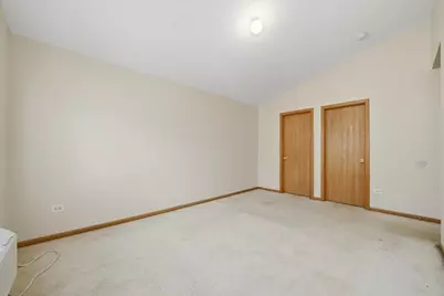 417 Silverstone Drive #417, Carpentersville, IL 60110 - Photo 9