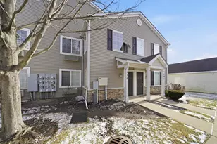 417 Silverstone Dr, Carpentersville, IL 60110 - Photo 27