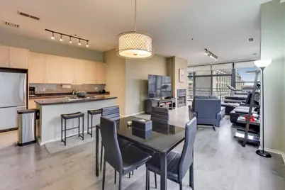 130 S Canal Street #803, Chicago, IL 60606 - Photo 11