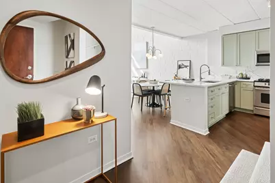 1100 W Montrose Avenue #503, Chicago, IL 60613 - Photo 3