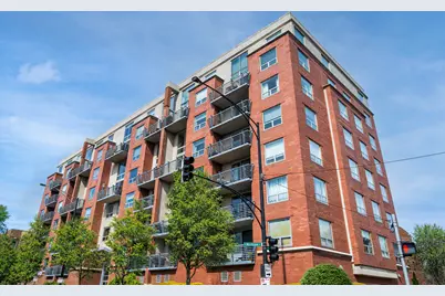 1100 W Montrose Avenue #503, Chicago, IL 60613 - Photo 1