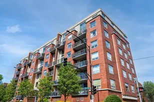 1100 W Montrose Ave, Chicago, IL 60613 - Photo 1