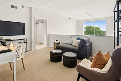 1100 W Montrose Avenue #503, Chicago, IL 60613 - Photo 25