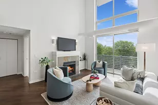 1100 W Montrose Ave, Chicago, IL 60613 - Photo 13