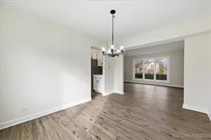 346 Timber Oaks Dr, North Aurora, IL 60542 - Photo 7