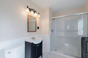 709 N Center St, Clifton, IL 61727 - Photo 27