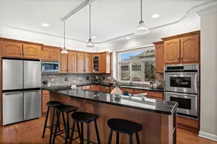 841 Black Walnut Dr, Sugar Grove, IL 60554 - Photo 15