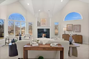 841 Black Walnut Dr, Sugar Grove, IL 60554 - Photo 11