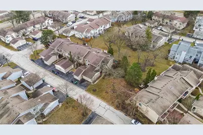 149 Brandywine Court, Vernon Hills, IL 60061 - Photo 5