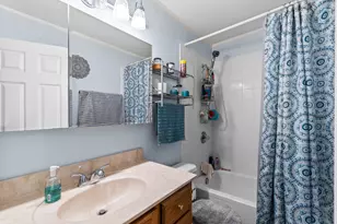 149 Brandywine Ct, Vernon Hills, IL 60061 - Photo 25