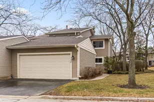 149 Brandywine Ct, Vernon Hills, IL 60061 - Photo 1