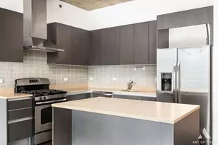 600 N Fairbanks Ct, Chicago, IL 60611 - Photo 5