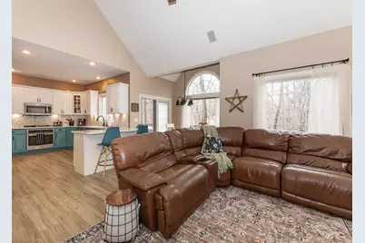 3305 11th Street, Moline, IL 51265 - Photo 9