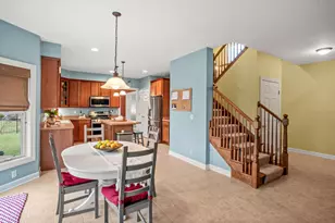 38W631 Callighan Pl, Geneva, IL 60134 - Photo 13