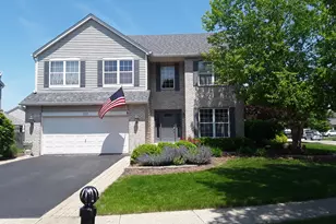 177 Fairfield Dr, Romeoville, IL 60446 - Photo 1