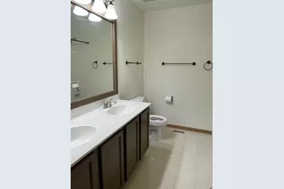 2332 Overlook Court #2332, Naperville, IL 60563 - Photo 19