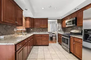 18024 Marlin Ln, Homewood, IL 60430 - Photo 5