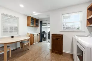 3101 Thrush Ln, Rolling Meadows, IL 60008 - Photo 5