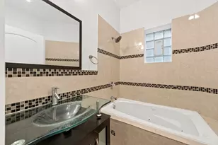 4403 S Prairie Ave, Chicago, IL 60653 - Photo 15