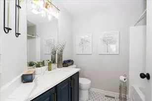 1719 Autumn Ave, Schaumburg, IL 60193 - Photo 19