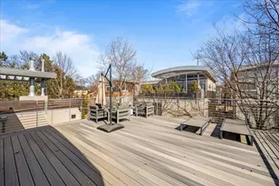 2009 Skyelar Ct, Highland Park, IL 60035 - Photo 17