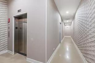 2317 N Clark St, Chicago, IL 60614 - Photo 17