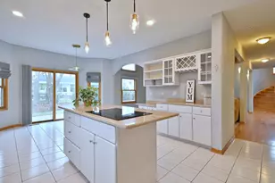 244 S Linden Ave, Elmhurst, IL 60126 - Photo 13