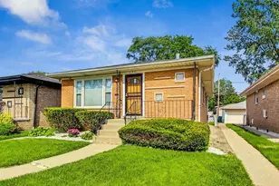 295 Prairie Ave, Calumet City, IL 60409 - Photo 3