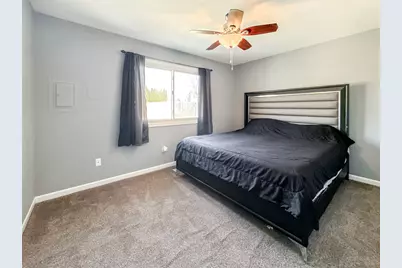 812 Mulford Lane, Joliet, IL 60431 - Photo 11