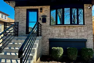 1325 Scoville Ave, Berwyn, IL 60402 - Photo 1