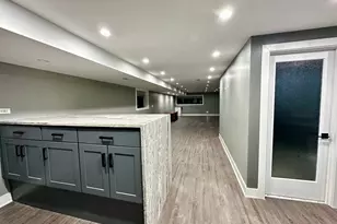 1325 Scoville Ave, Berwyn, IL 60402 - Photo 13