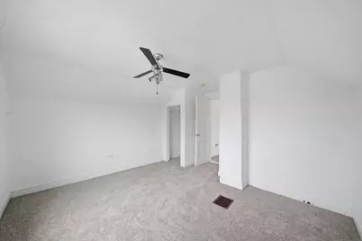 2728 Grove Avenue, Berwyn, IL 60402 - Photo 11