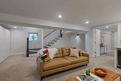 3346 W Cullom Avenue, Chicago, IL 60618 - Photo 33