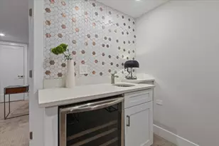 3346 W Cullom Ave, Chicago, IL 60618 - Photo 35