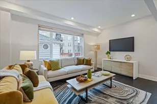 3346 W Cullom Ave, Chicago, IL 60618 - Photo 15