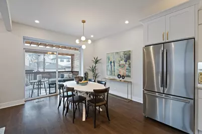 3346 W Cullom Avenue, Chicago, IL 60618 - Photo 13