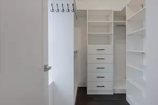 3346 W Cullom Ave, Chicago, IL 60618 - Photo 27