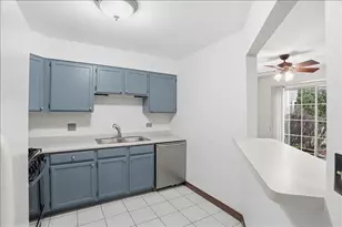 34305 N Homestead Rd, Gurnee, IL 60031 - Photo 7