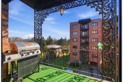 9332 Landings Lane #404, Des Plaines, IL 60016 - Photo 17