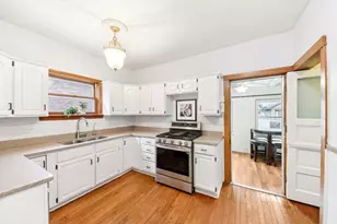 1010 S Ridgeland Ave, Oak Park, IL 60304 - Photo 7