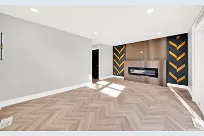 12843 Pleasant Court, Crestwood, IL 60418 - Photo 13