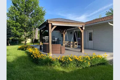 2815 Cooper Court, Woodridge, IL 60517 - Photo 3